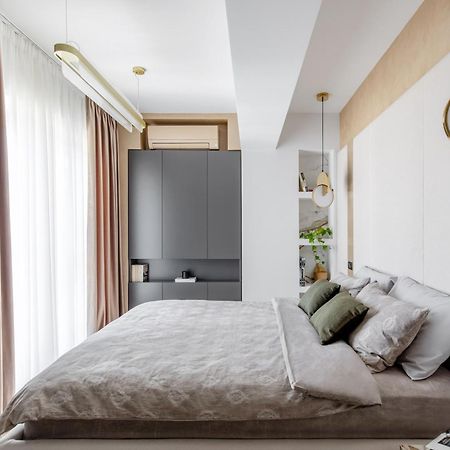 Urbanstay Suites - Prime Location Designer Suite Букурещ Екстериор снимка
