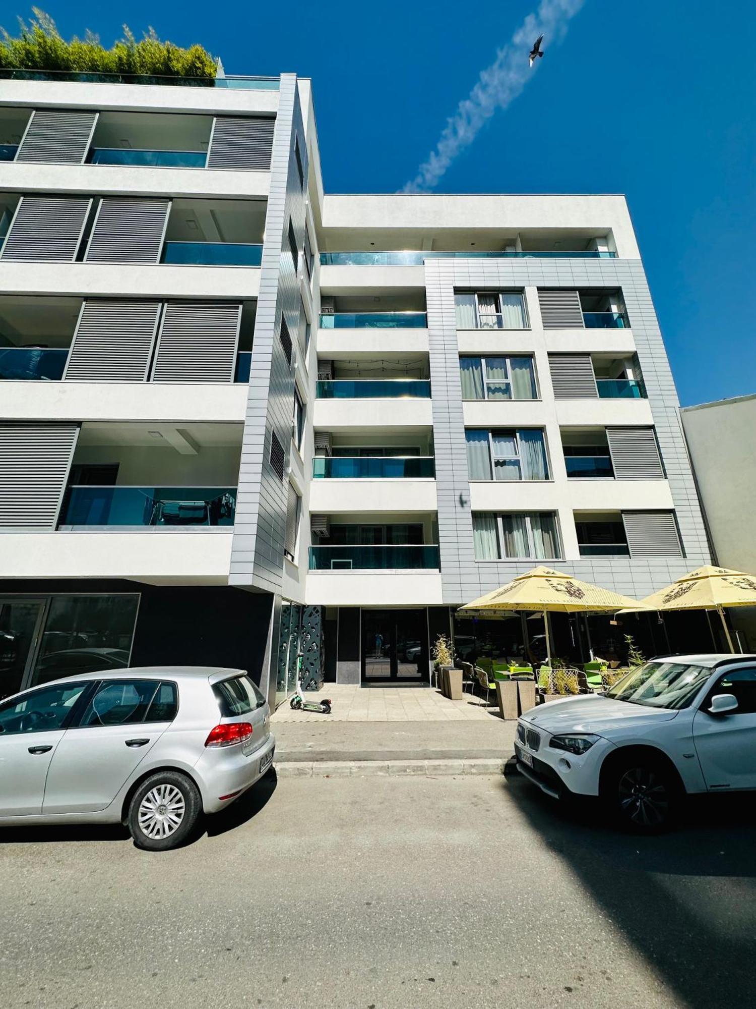 Urbanstay Suites - Prime Location Designer Suite Букурещ Екстериор снимка
